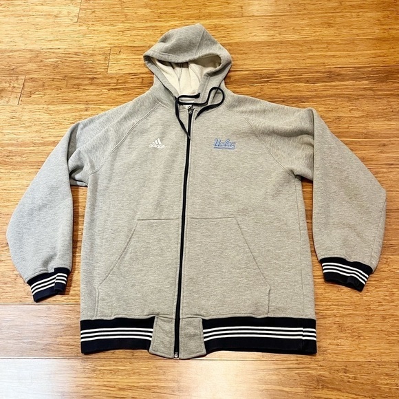 Adidas UCLA full zip gray sweatshirt jacket w/ blue stripes & hood. Men's Medium - Picture 4 of 11